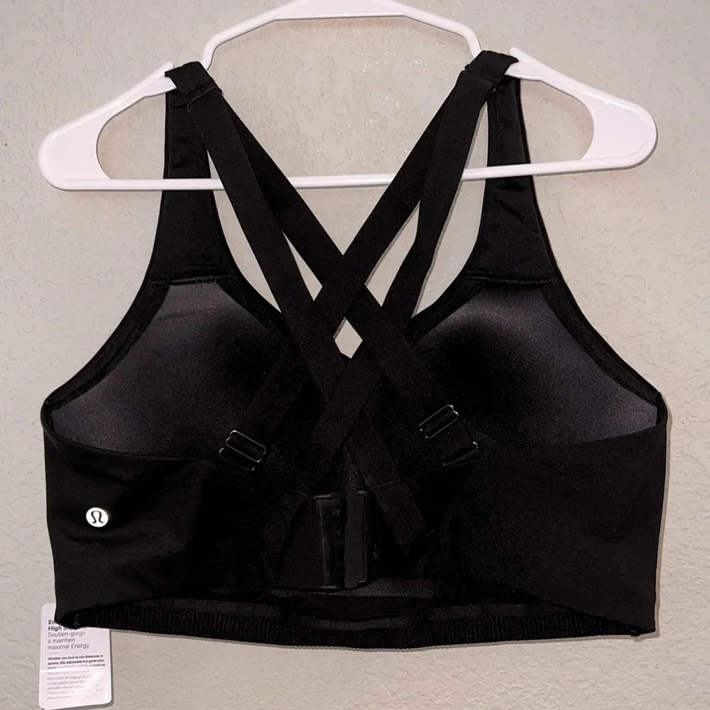 lululemon Energy bra high support black color size 40D Cross-Back Sports Bra NWT